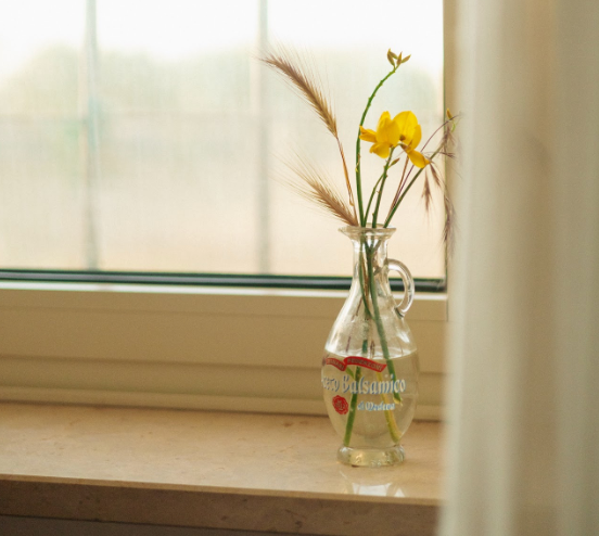 ensuite-room-window-detail-coliving-italy.jpg